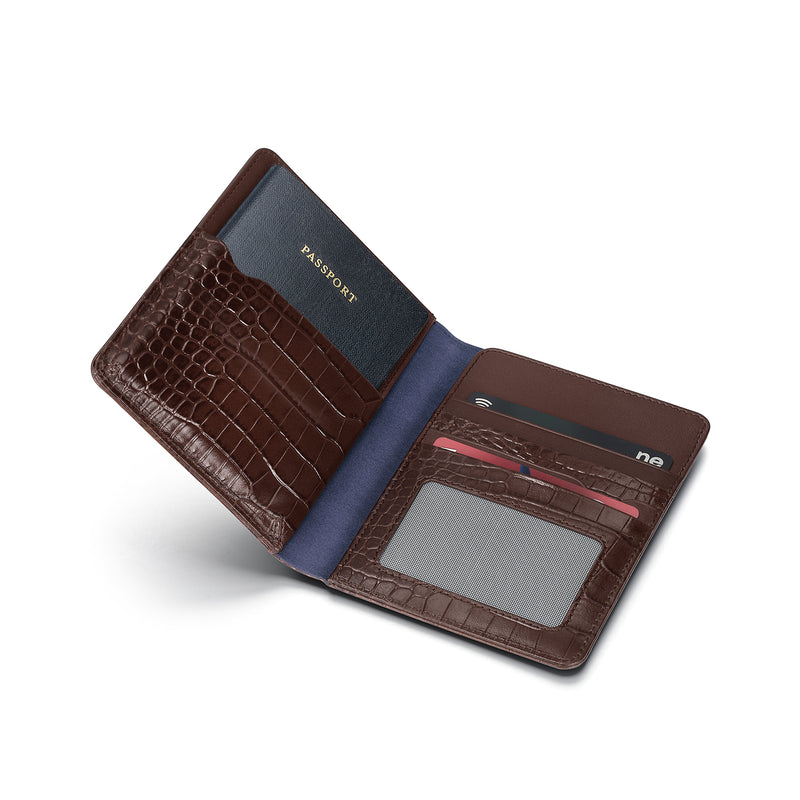 Mandeville Passport Wallet - Dark Brown