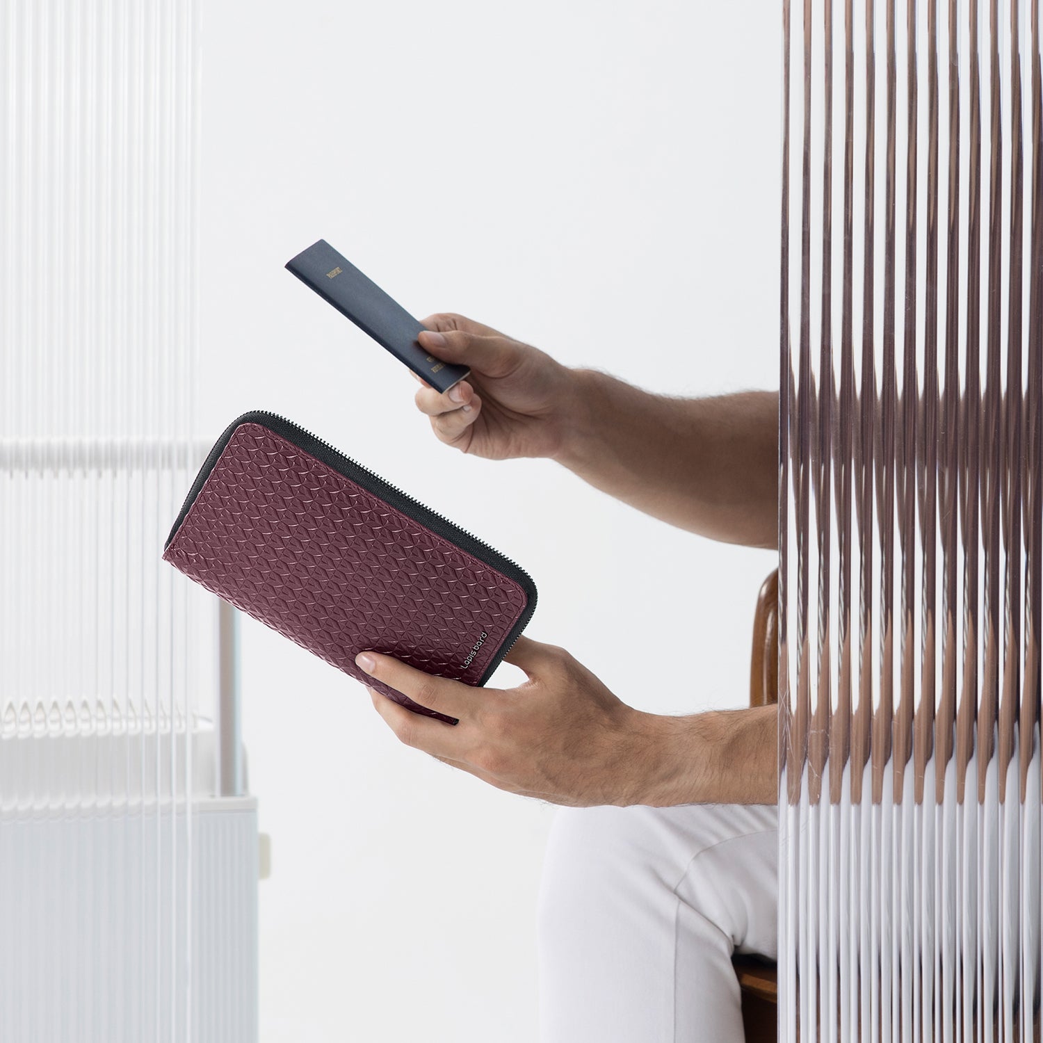 Enigma Passport Wallet - Bordeaux